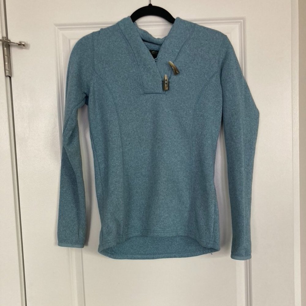 Eddie Bauer blue/teal/light blue pullover